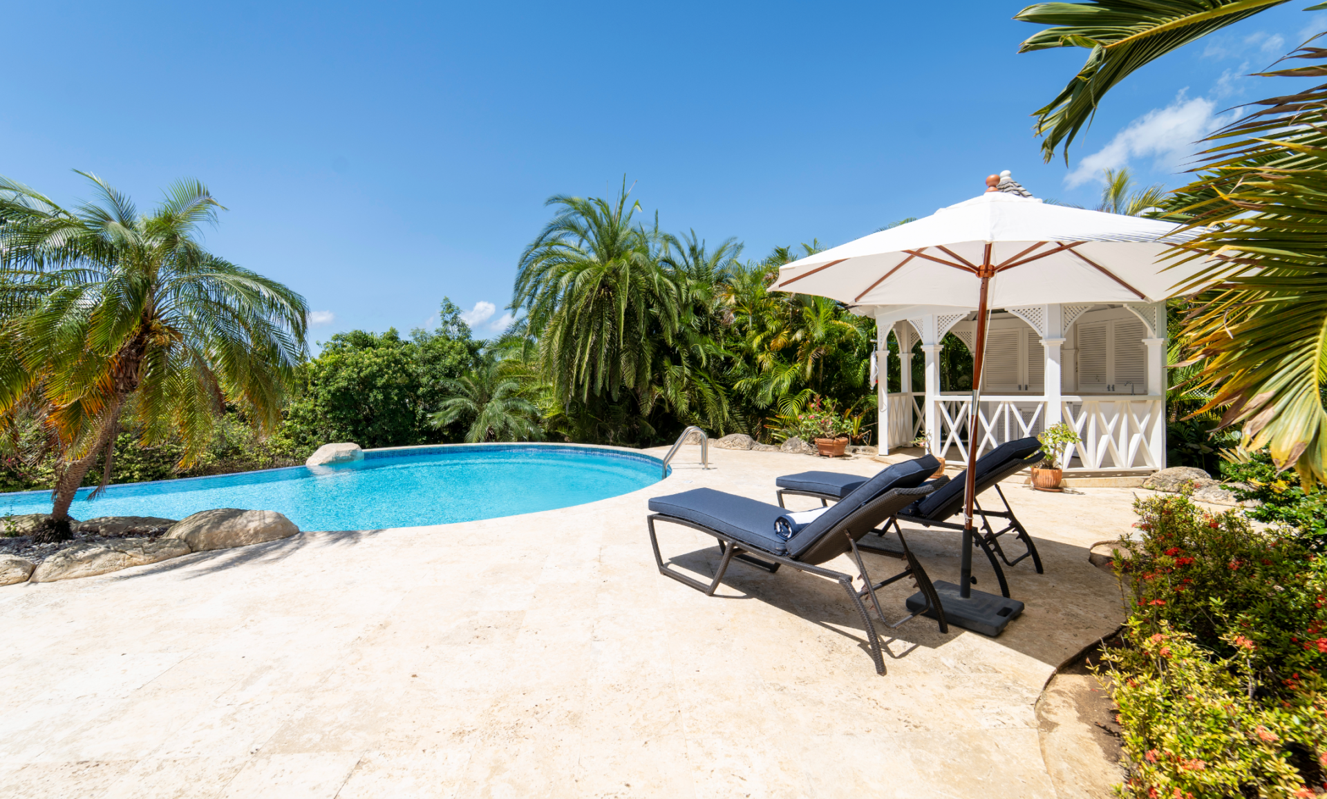 LuxurVillaLiving-Villa-Blue-Waters-9 LuxurVillaLiving-Villa-Blue-Waters-9