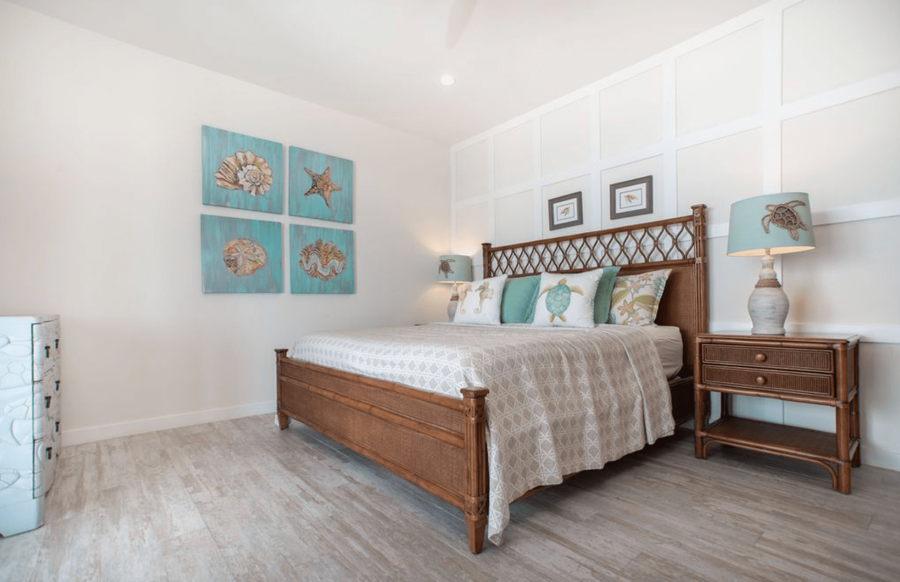 LuxurVillaLiving-Bella-Vista-11