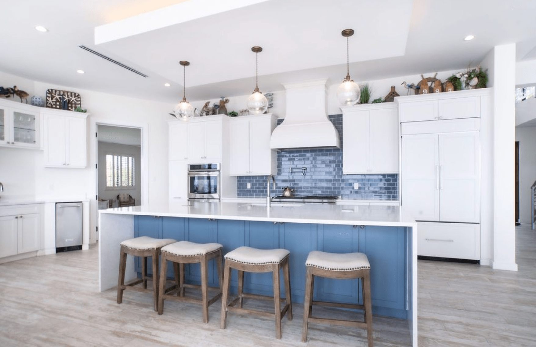 LuxurVillaLiving-Bella-Vista-6