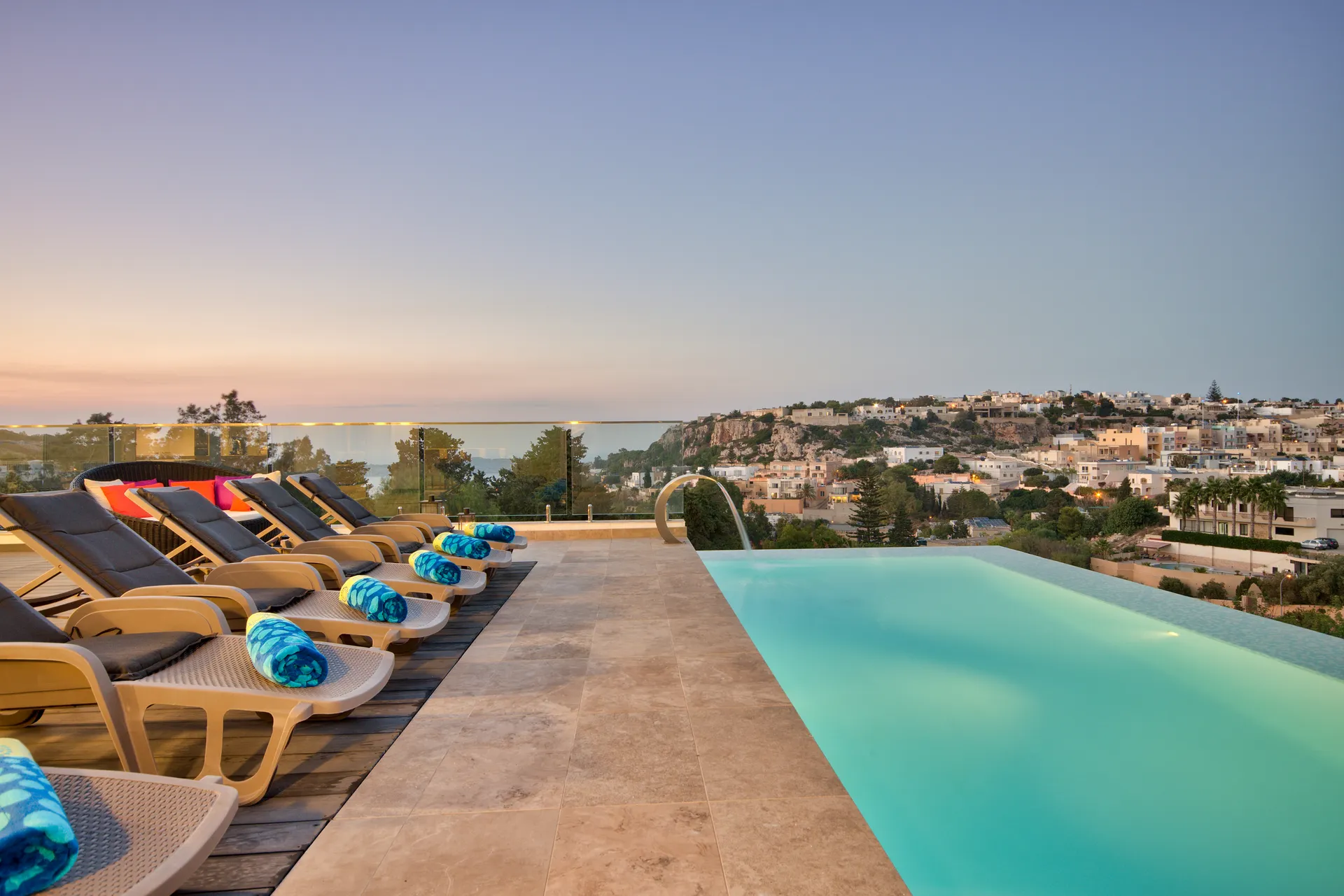 Luxury_Villa_Living_Villa_Anise_Malta48