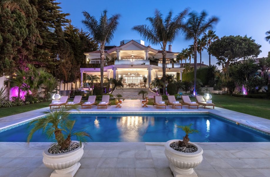 Luxury-Villa-Living-Villa-Proud-Marbella26