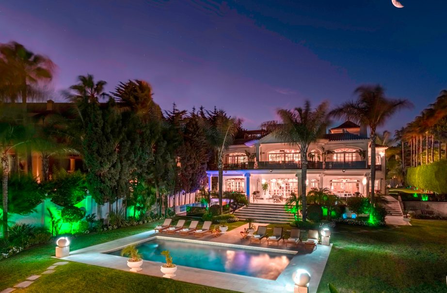 Luxury-Villa-Living-Villa-Proud-Marbella4