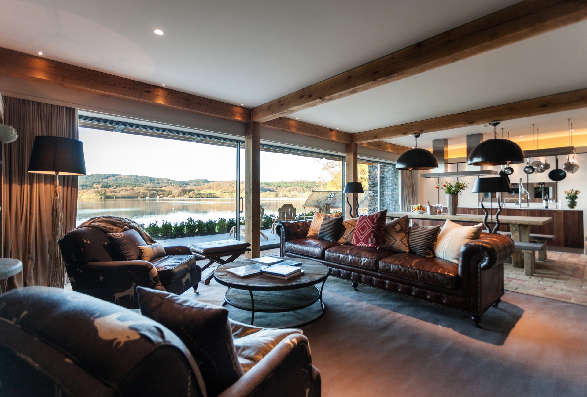 Grey Gables living room – hi res