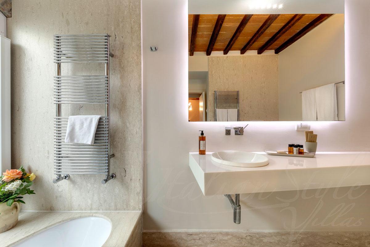 1717430680 1717430680