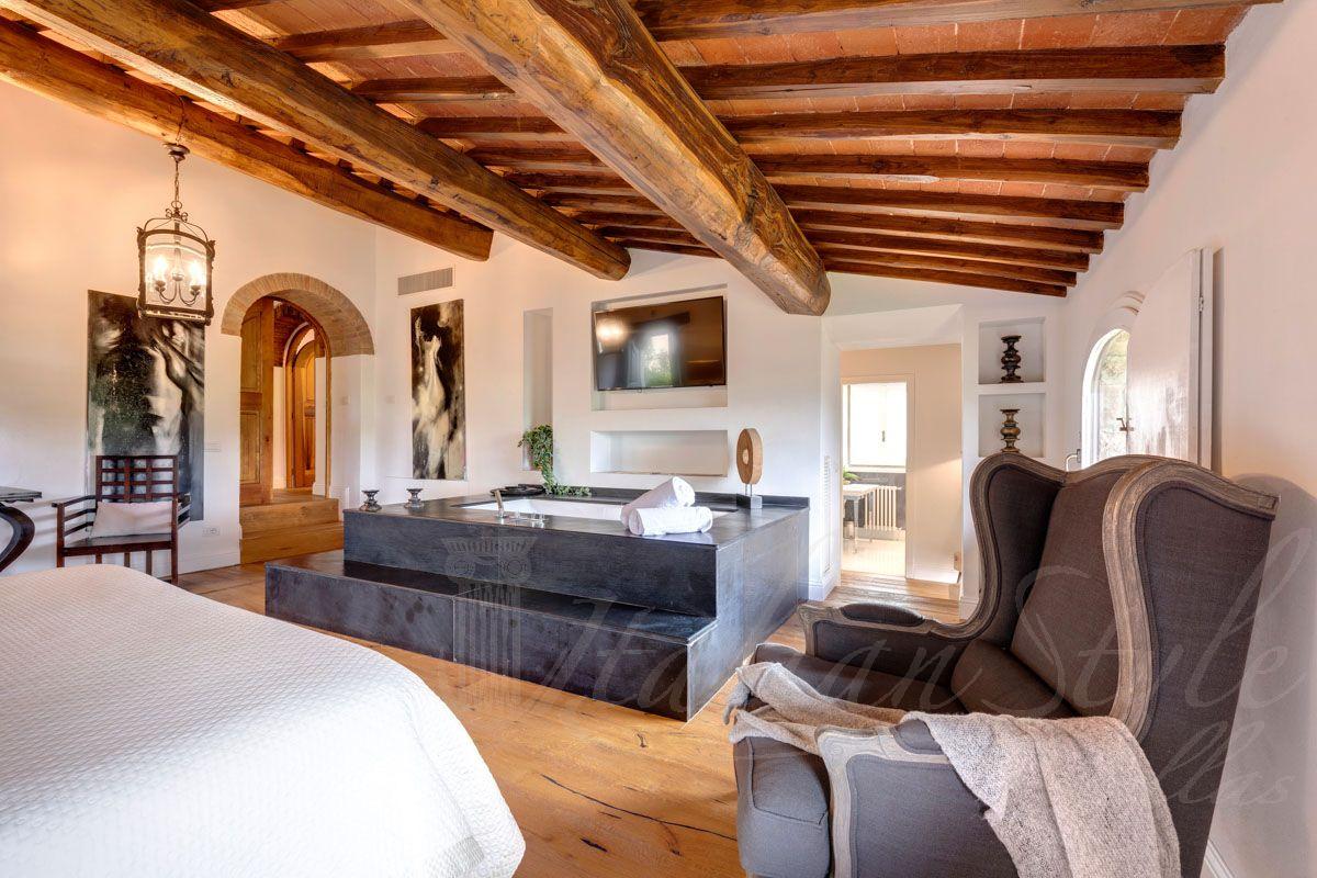 1717430683 1717430683