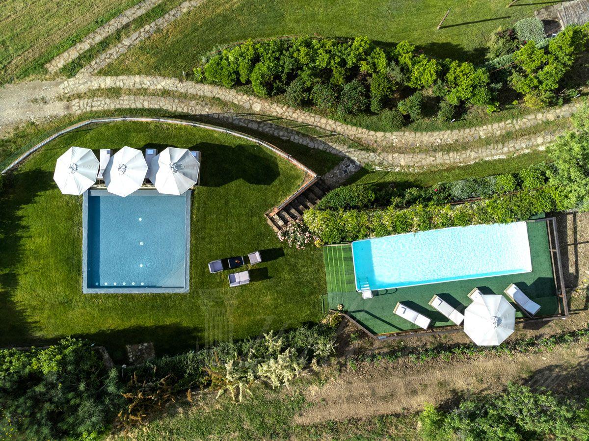 1717430774 1717430774