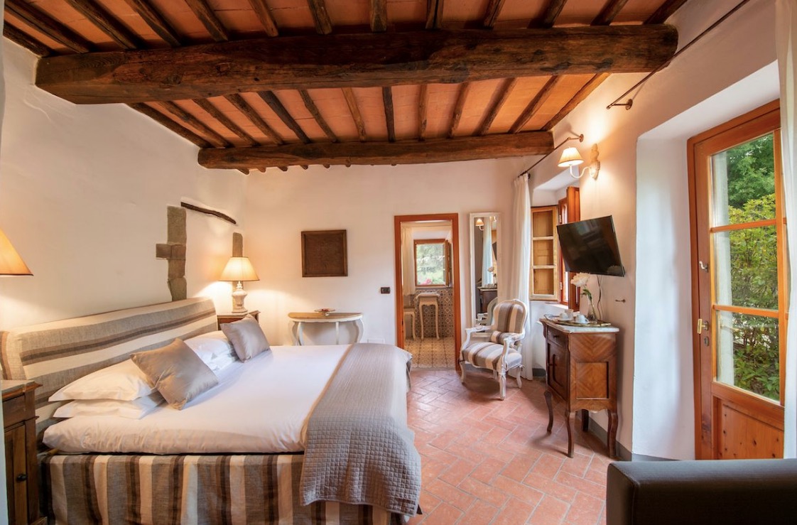 Luxury-Villa-Living-Villa-DeMille-Italy-18