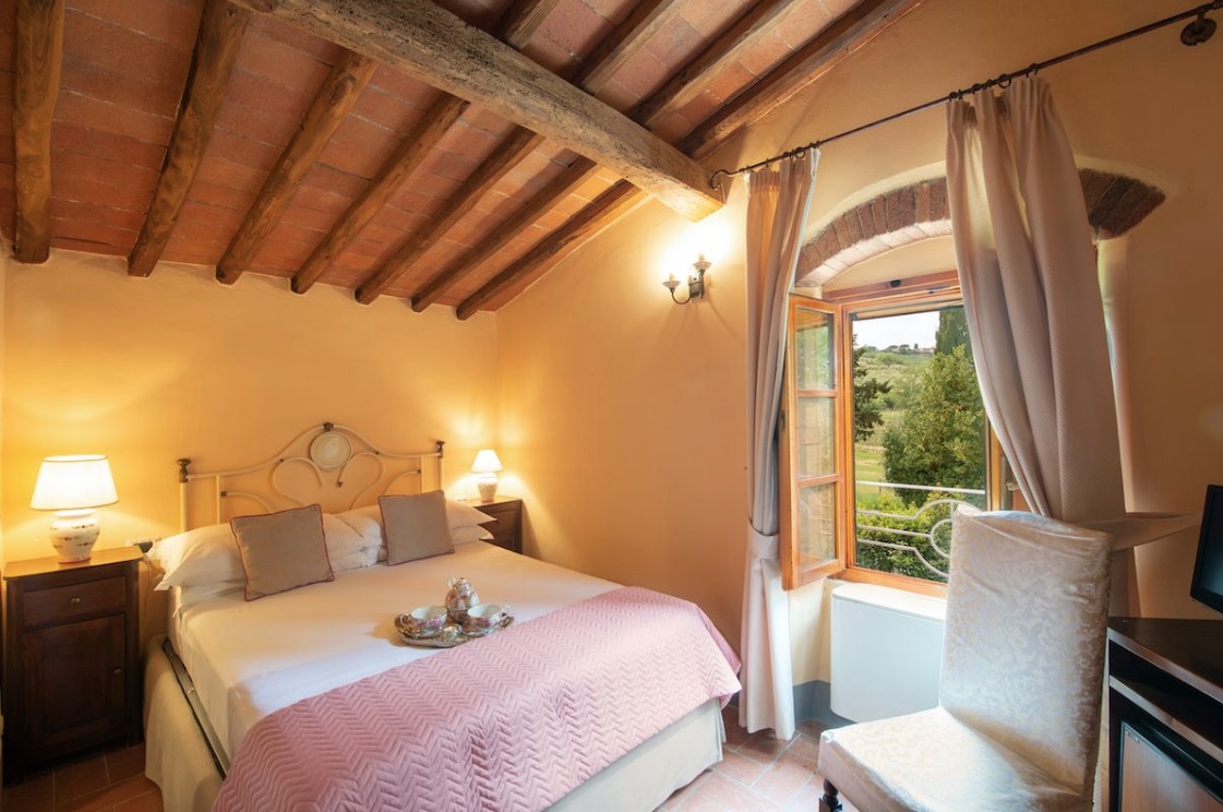 Luxury-Villa-Living-Villa-DeMille-Italy-30