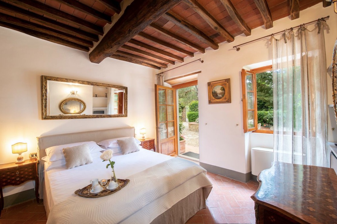 Luxury-Villa-Living-Villa-DeMille-Italy-32
