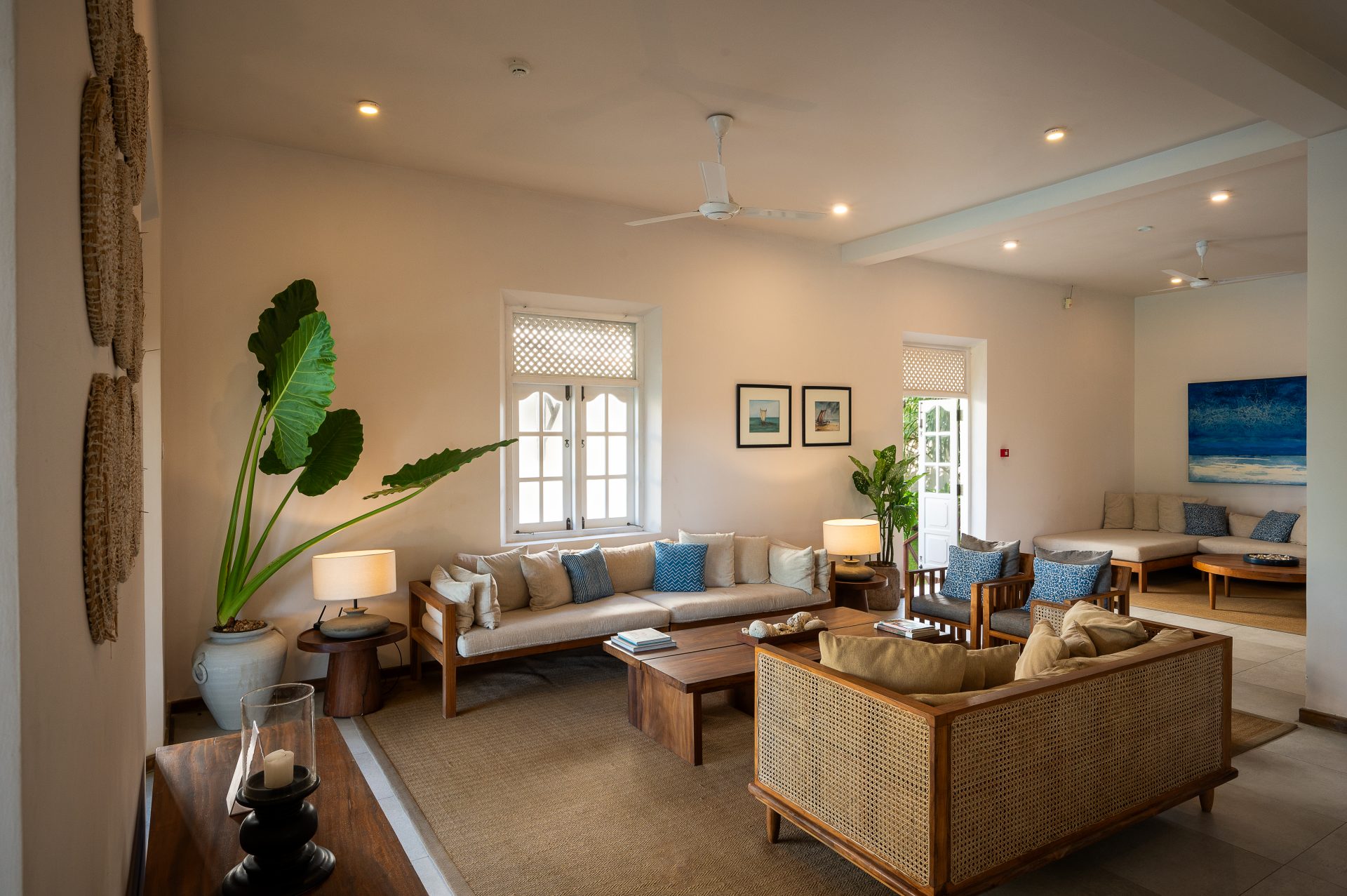 Luxury_Villa_Living_Unawatuna_Beach_Villa_Sri_Lanka22 Unawatuna Beach Villa Lounge