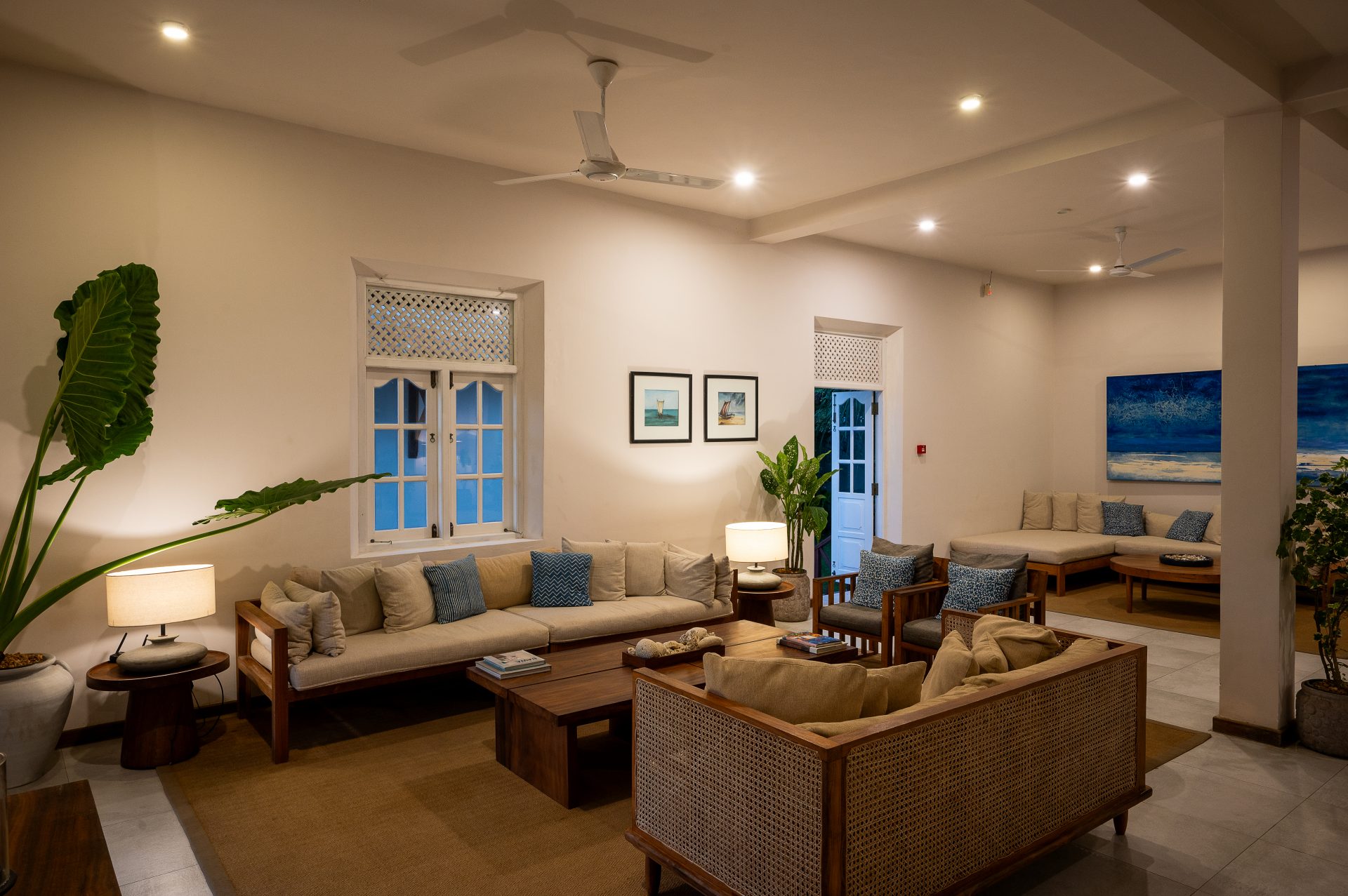 Luxury_Villa_Living_Unawatuna_Beach_Villa_Sri_Lanka35 Unawatuna Beach Villa Living Area