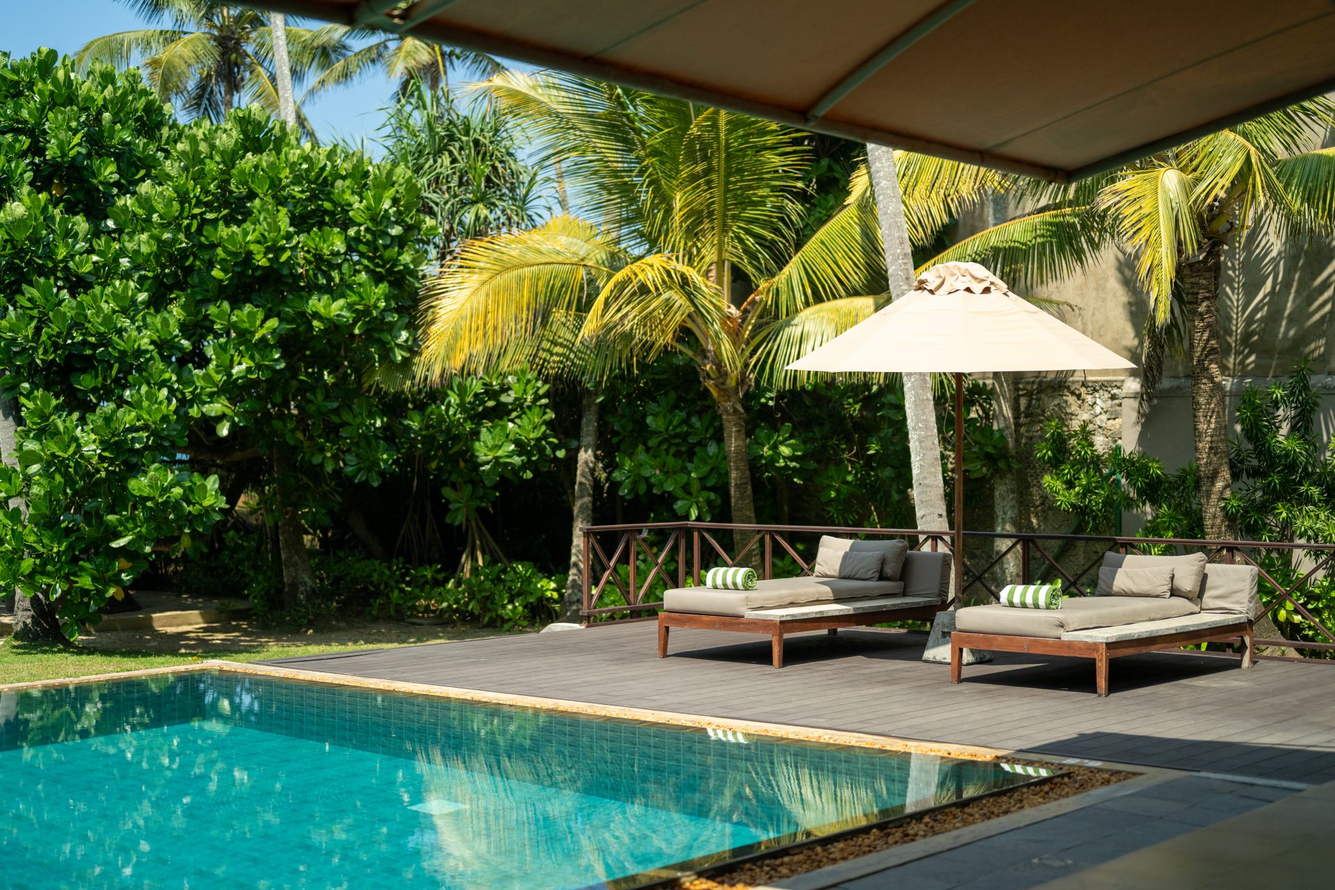 Luxury_Villa_Living_Unawatuna_Beach_Villa_Sri_Lanka49 Unawatuna Beach Villa Pool Area