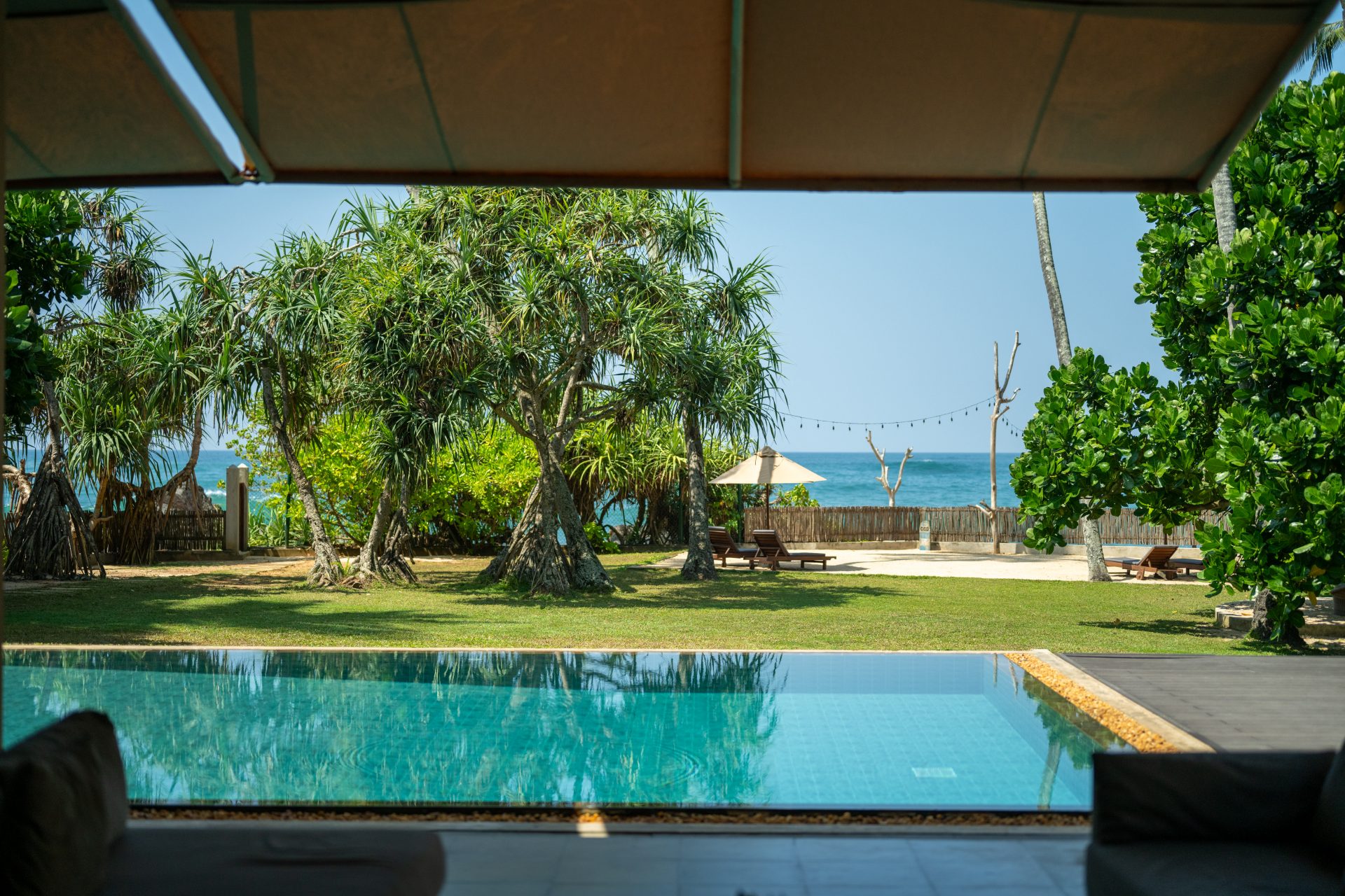 Luxury_Villa_Living_Unawatuna_Beach_Villa_Sri_Lanka50 Unawatuna Beach Villa Pool Area