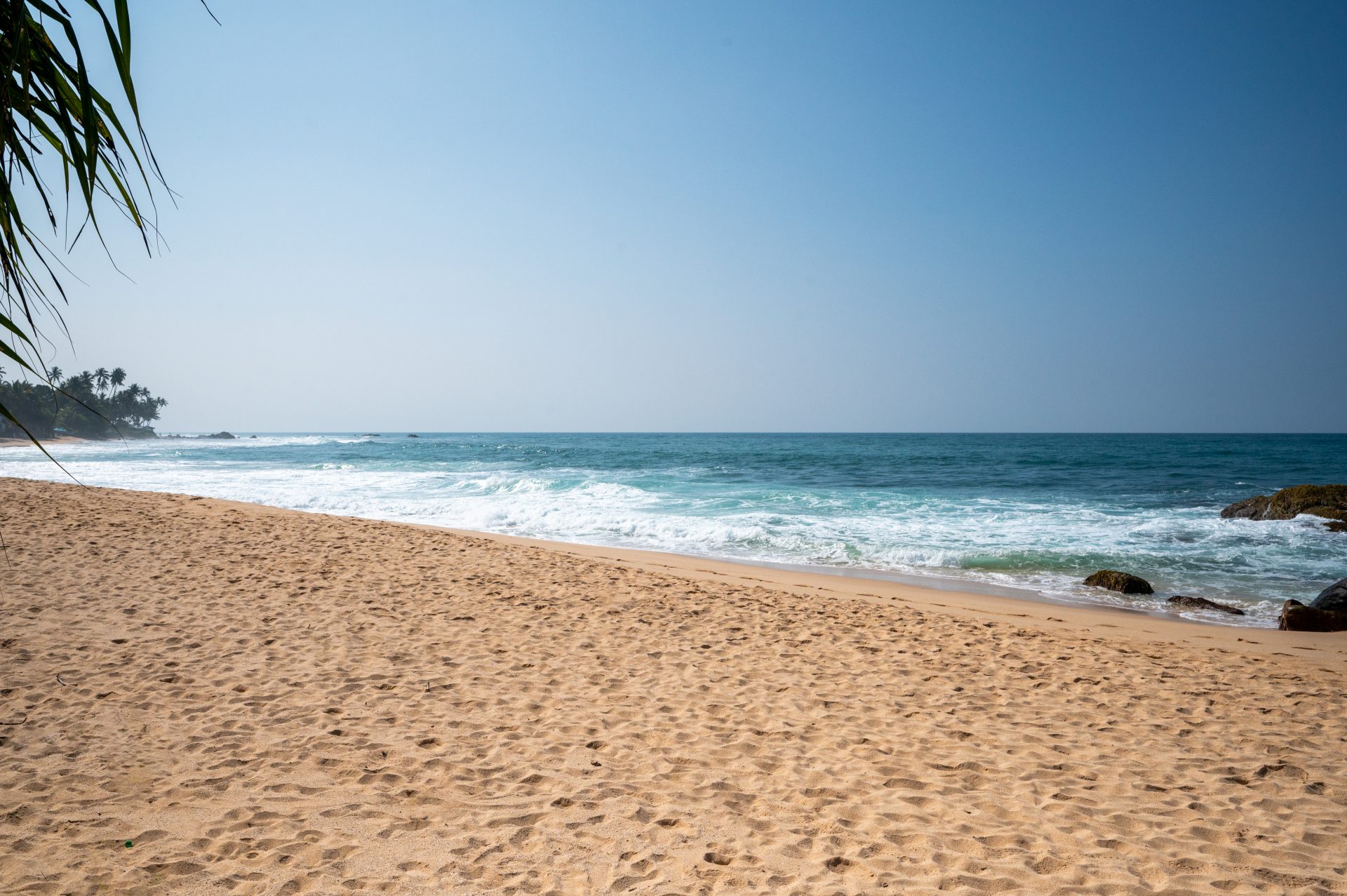 Luxury_Villa_Living_Unawatuna_Beach_Villa_Sri_Lanka6 Unawatuna Beach