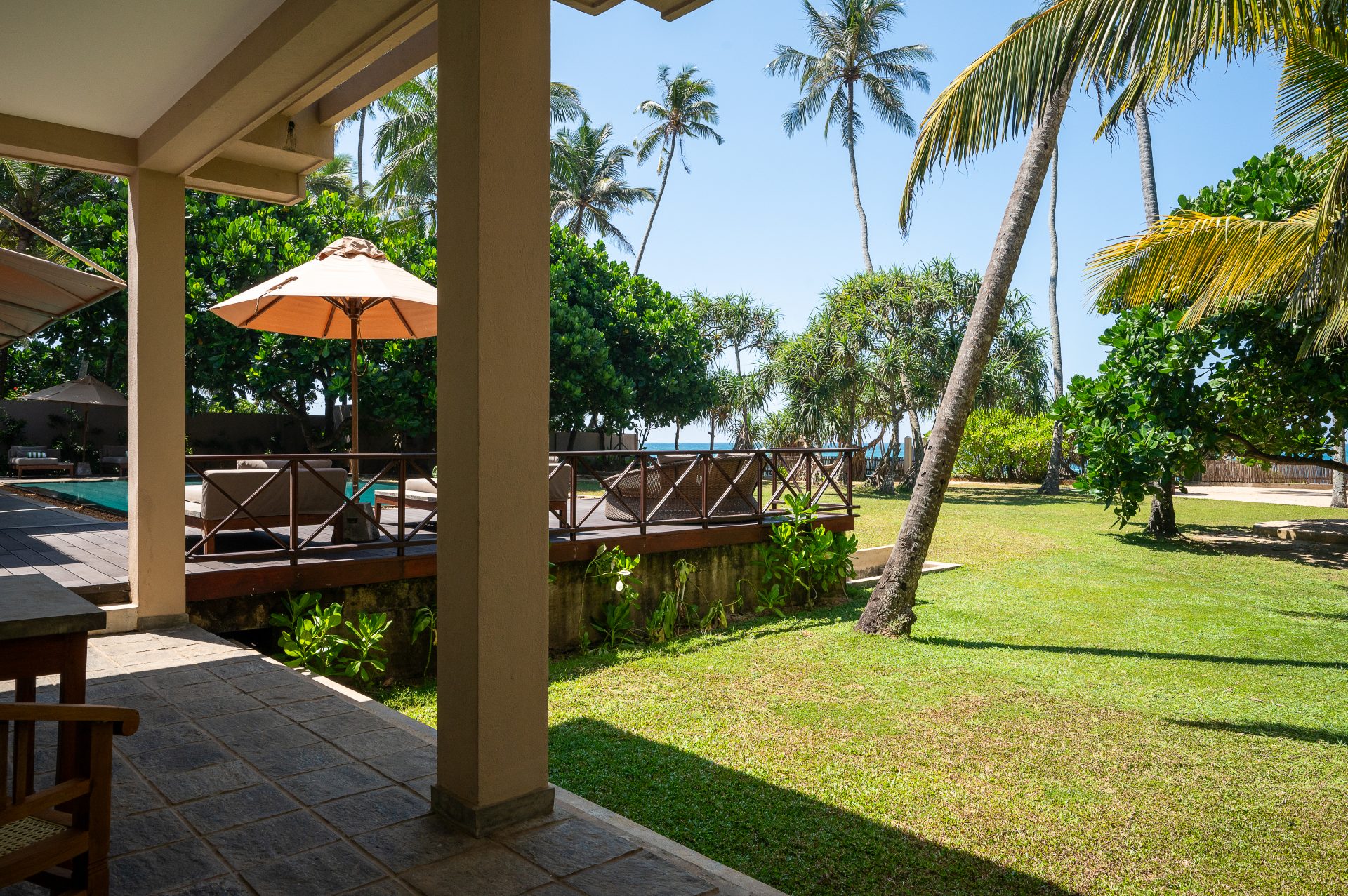 Luxury_Villa_Living_Unawatuna_Beach_Villa_Sri_Lanka67 Unawatuna Beach Villa Gardens