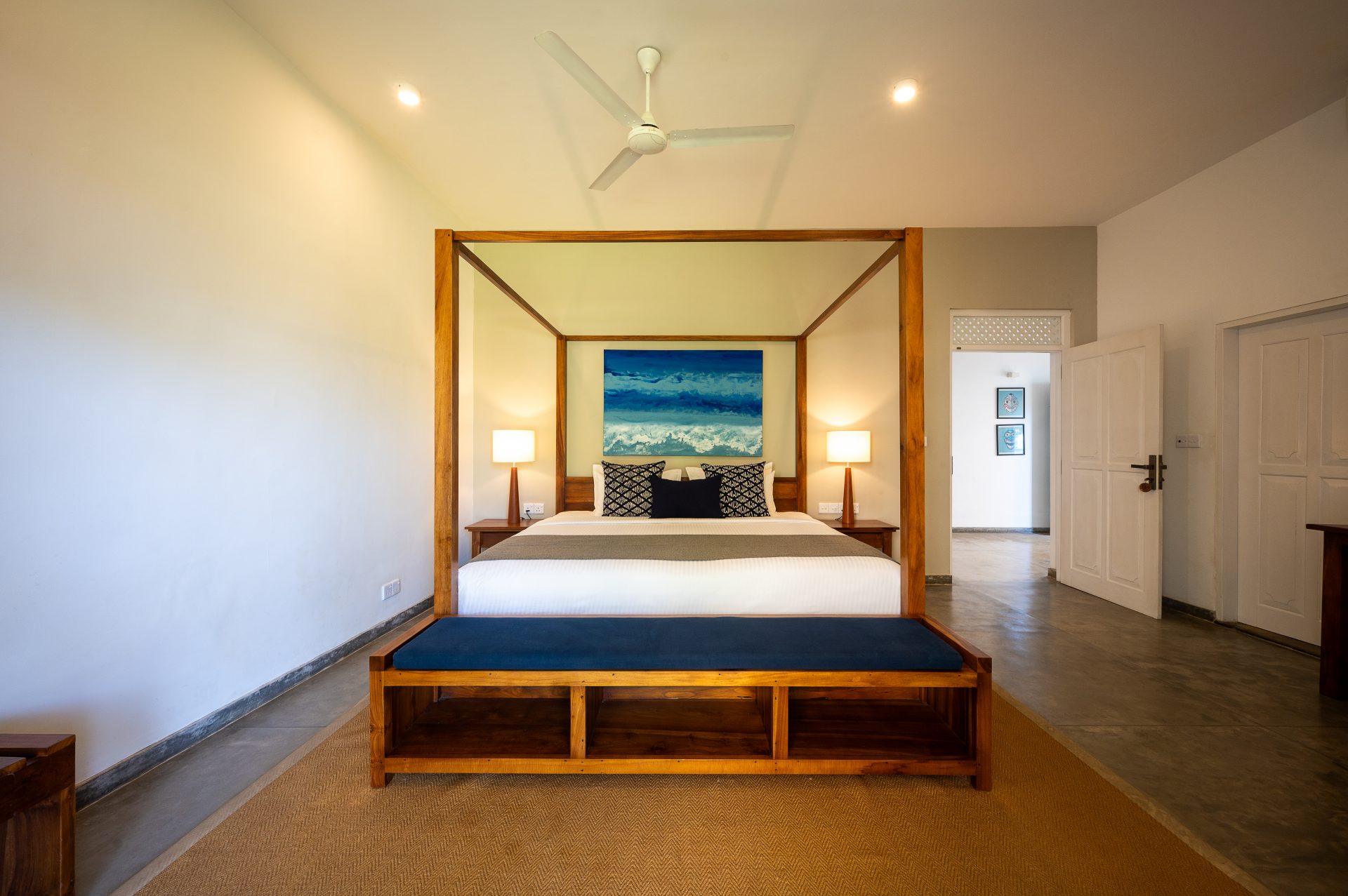 Luxury_Villa_Living_Unawatuna_Beach_Villa_Sri_Lanka70 Unawatuna Beach Villa Bedroom