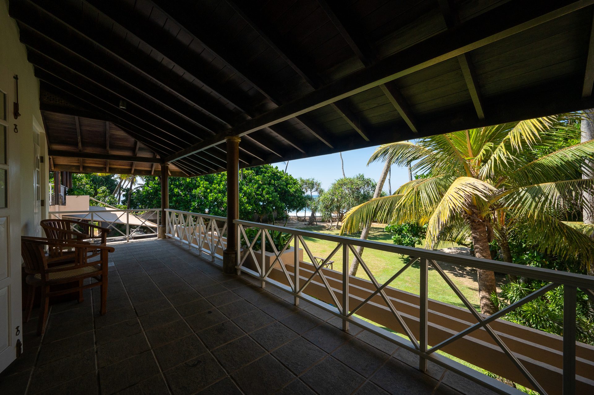 Luxury_Villa_Living_Unawatuna_Beach_Villa_Sri_Lanka74 Unawatuna Beach Villa Gardens