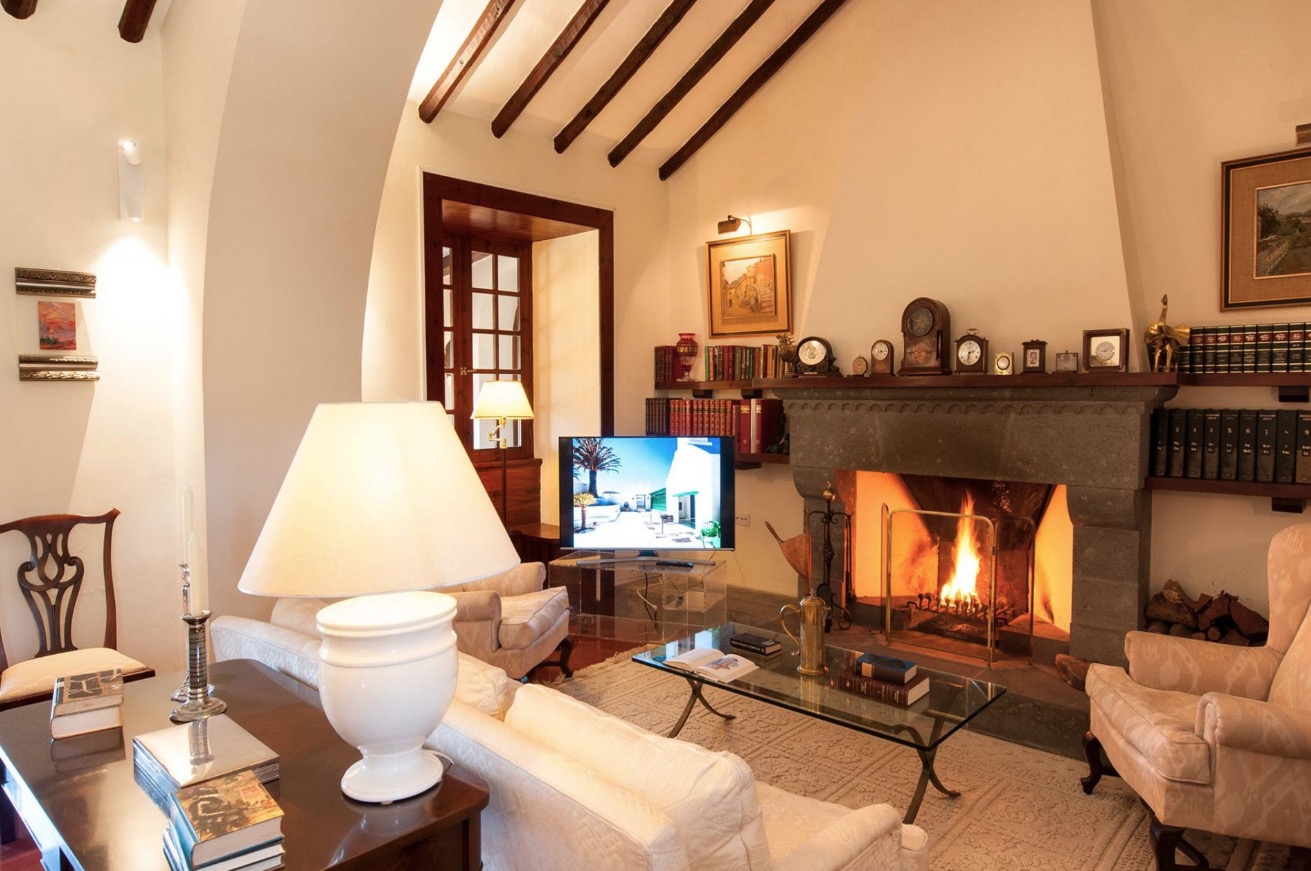 Screen Shot 2024-10-25 at 14.39.03