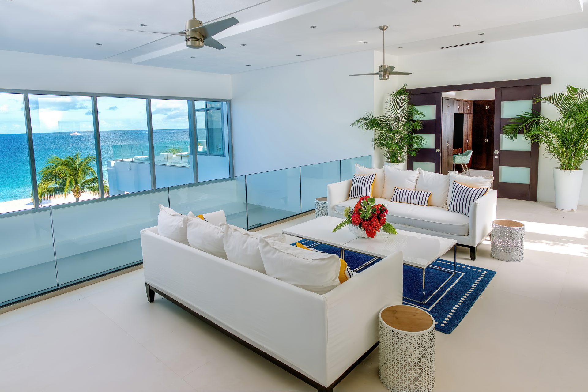 Upstairs Salon-300dpi