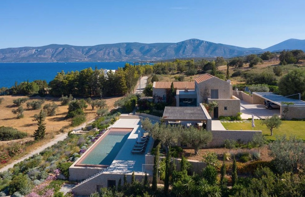 Luxury-Villa-Living-Villa-Olea-Porto-Heli-Greece-2