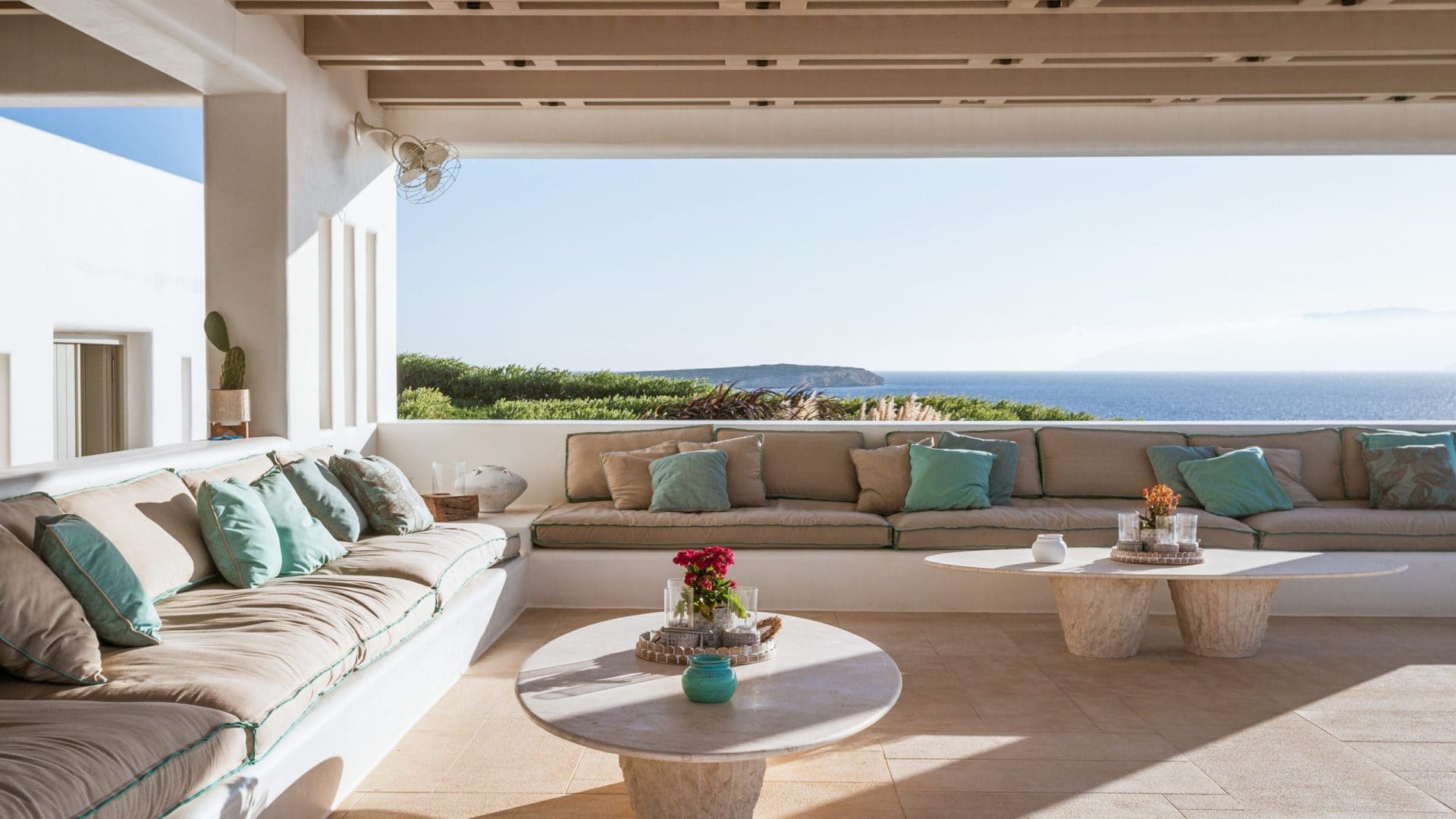 Luxury-Villa-Living-Paros-11-Bedrooms-Chivas-16