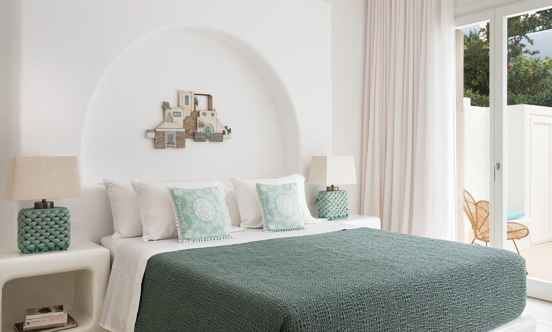 Luxury-Villa-Living-Paros-11-Bedrooms-Chivas-5
