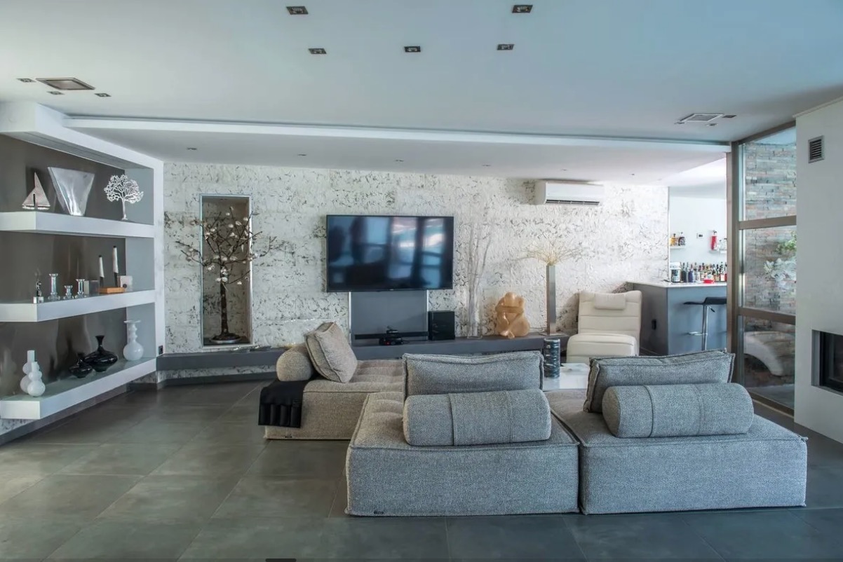 Screen Shot 2025-01-20 at 14.56.47 Screen Shot 2025-01-20 at 14.56.47