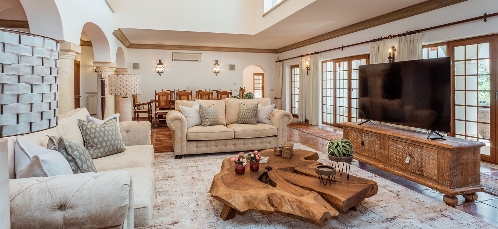 Luxury-Villa-Living-Villa-Aguiar-Quinta-Verde-Portugal-10