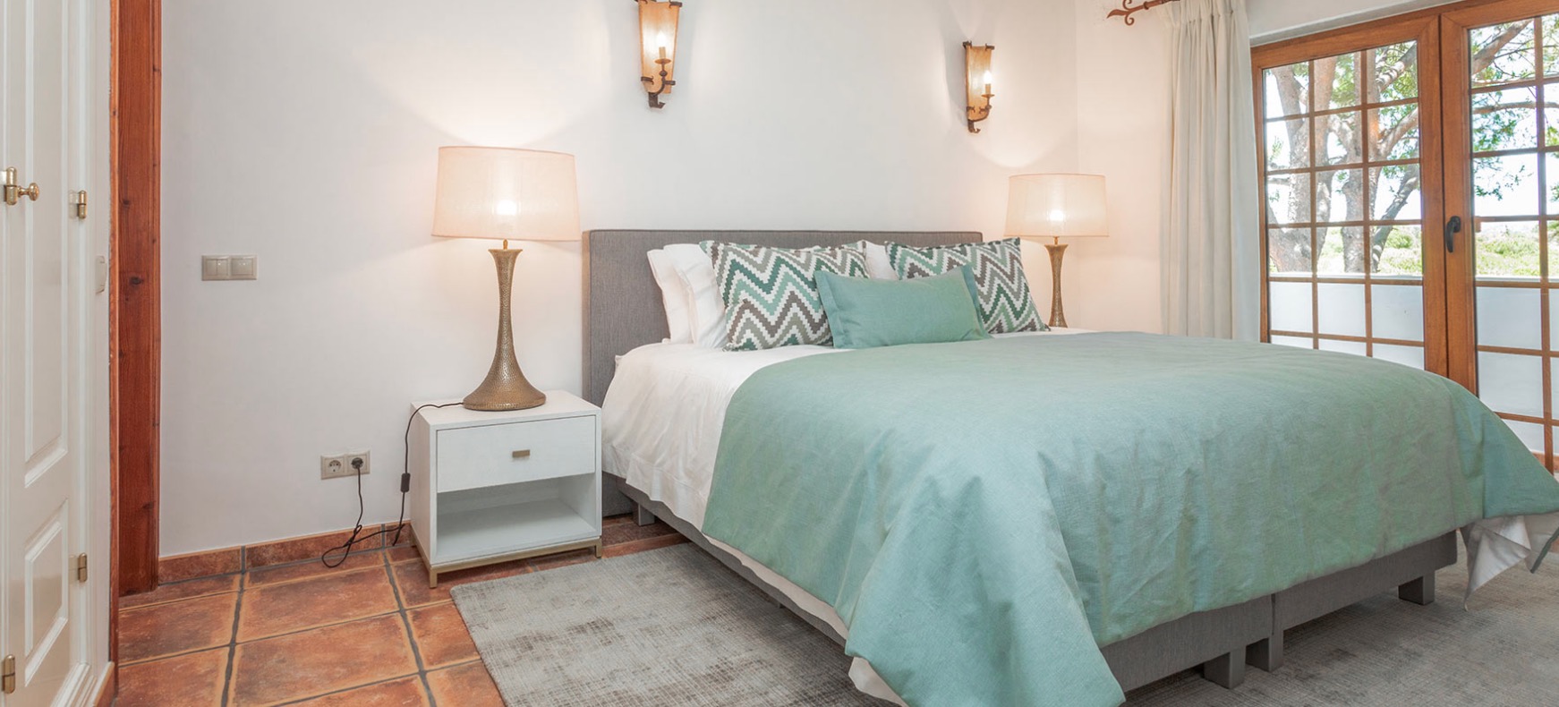 Luxury-Villa-Living-Villa-Aguiar-Quinta-Verde-Portugal-14