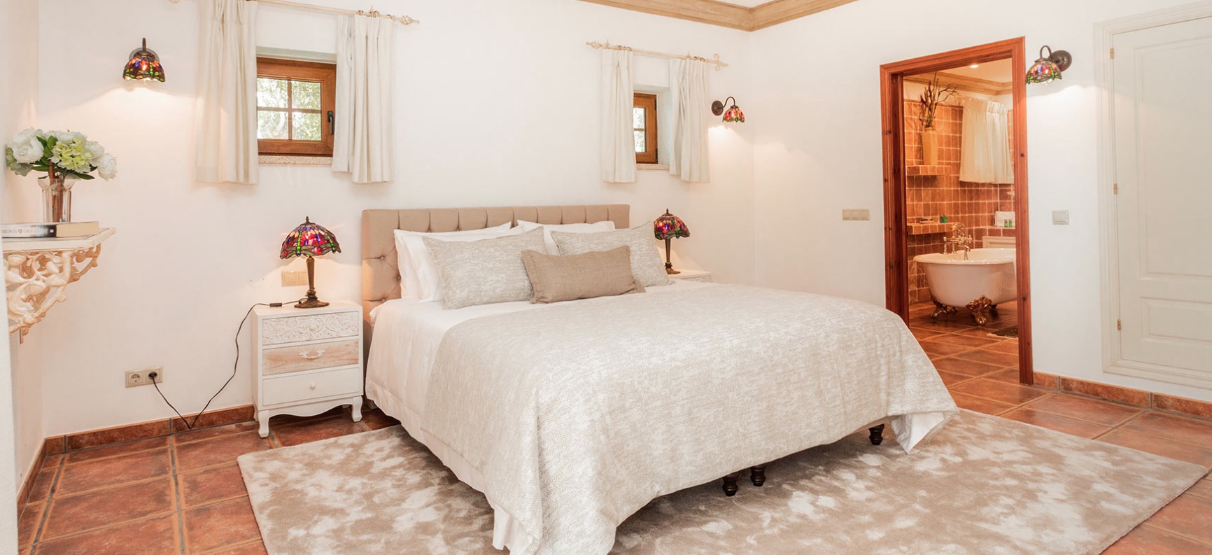 Luxury-Villa-Living-Villa-Aguiar-Quinta-Verde-Portugal-16