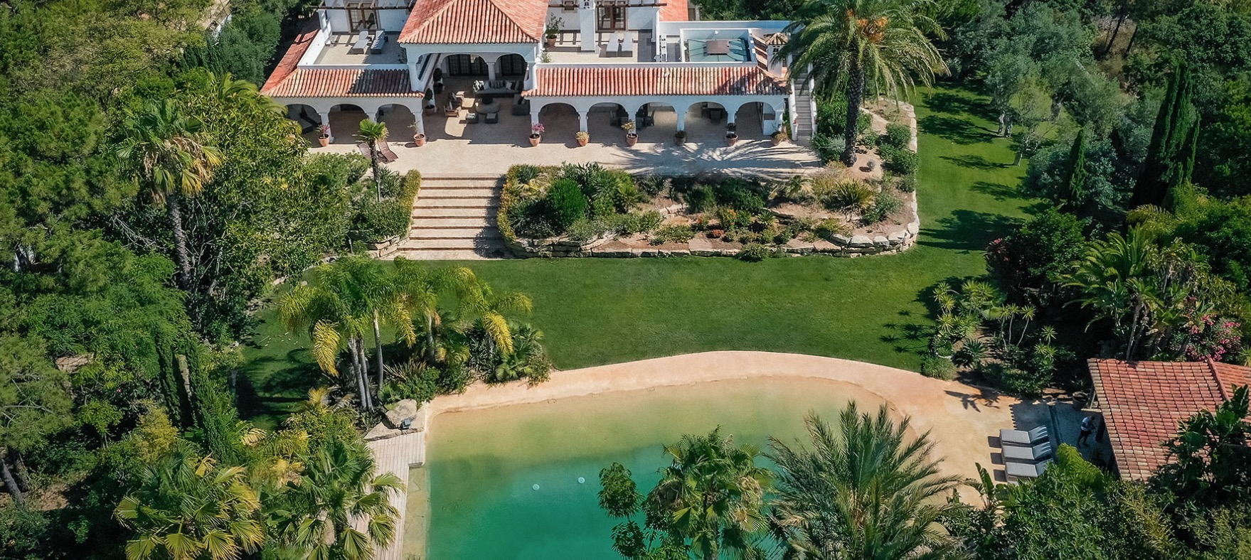 Luxury-Villa-Living-Villa-Aguiar-Quinta-Verde-Portugal-7
