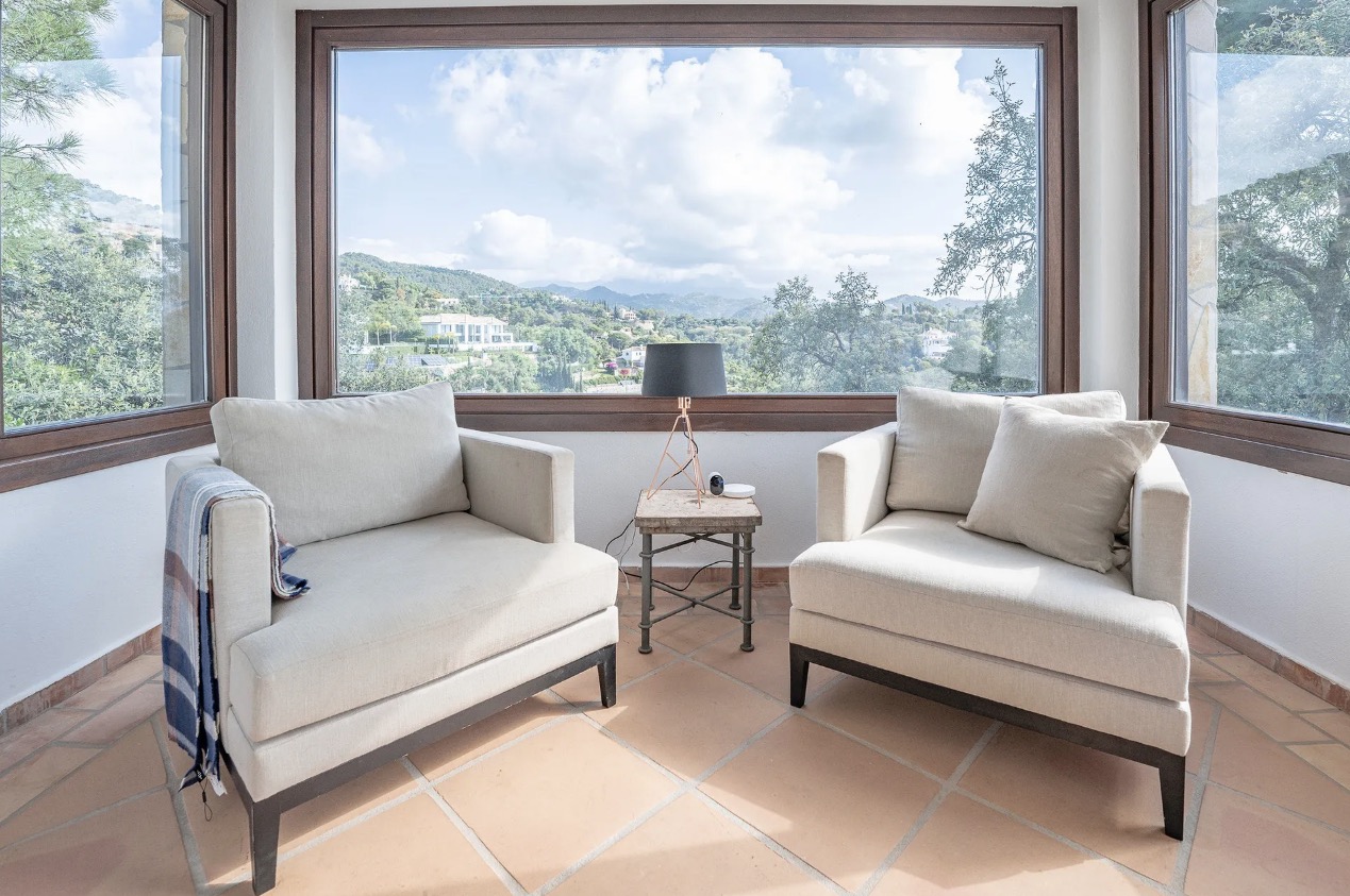 Luxury-Villa-Living-Villa-De Boinville-Spain12