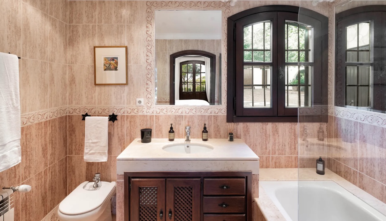 Luxury-Villa-Living-Villa-De Boinville-Spain25