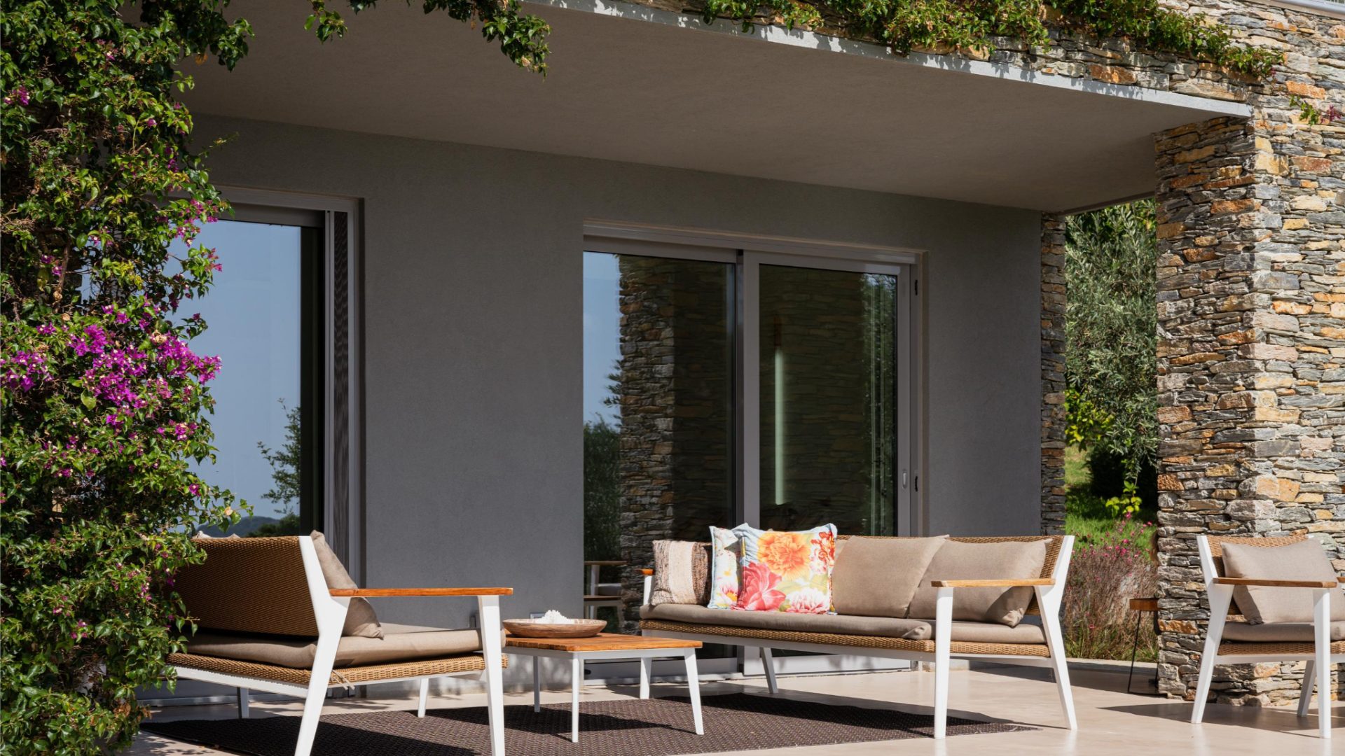 luxury-villa-living-acutus-skiathos-17