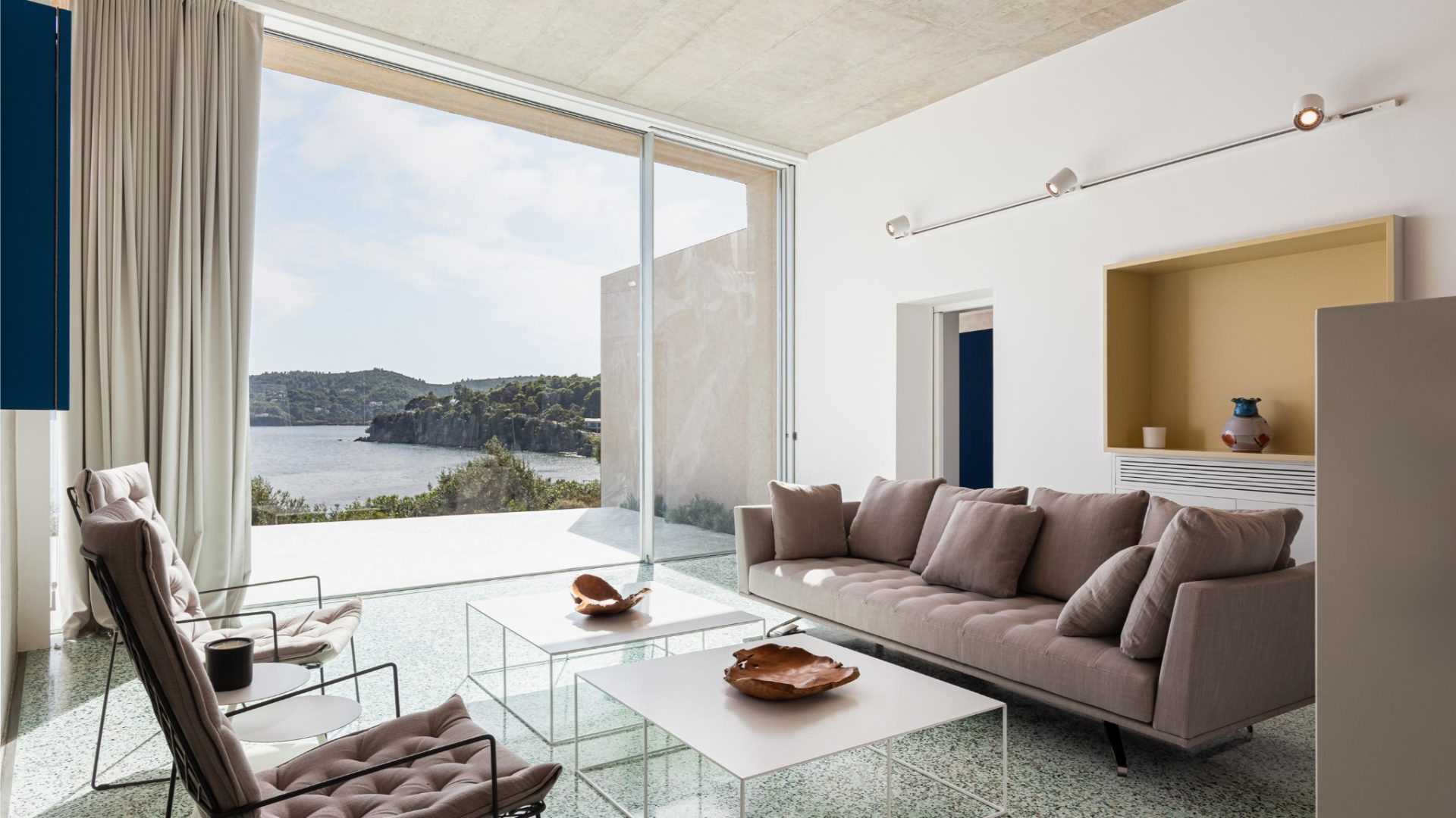 luxury-villa-living-acutus-skiathos-6