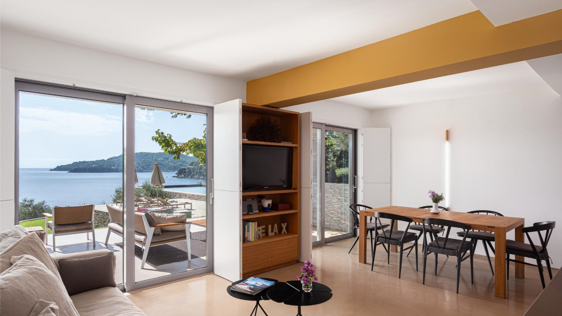 luxury-villa-living-acutus-skiathos-7