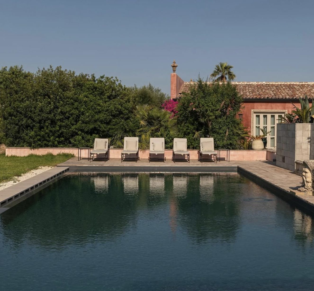 Luxury-Villa-Living-The-Filming-Villas-Villa-Ricci-Sicily-Italy19 Luxury-Villa-Living-The-Filming-Villas-Villa-Ricci-Sicily-Italy19