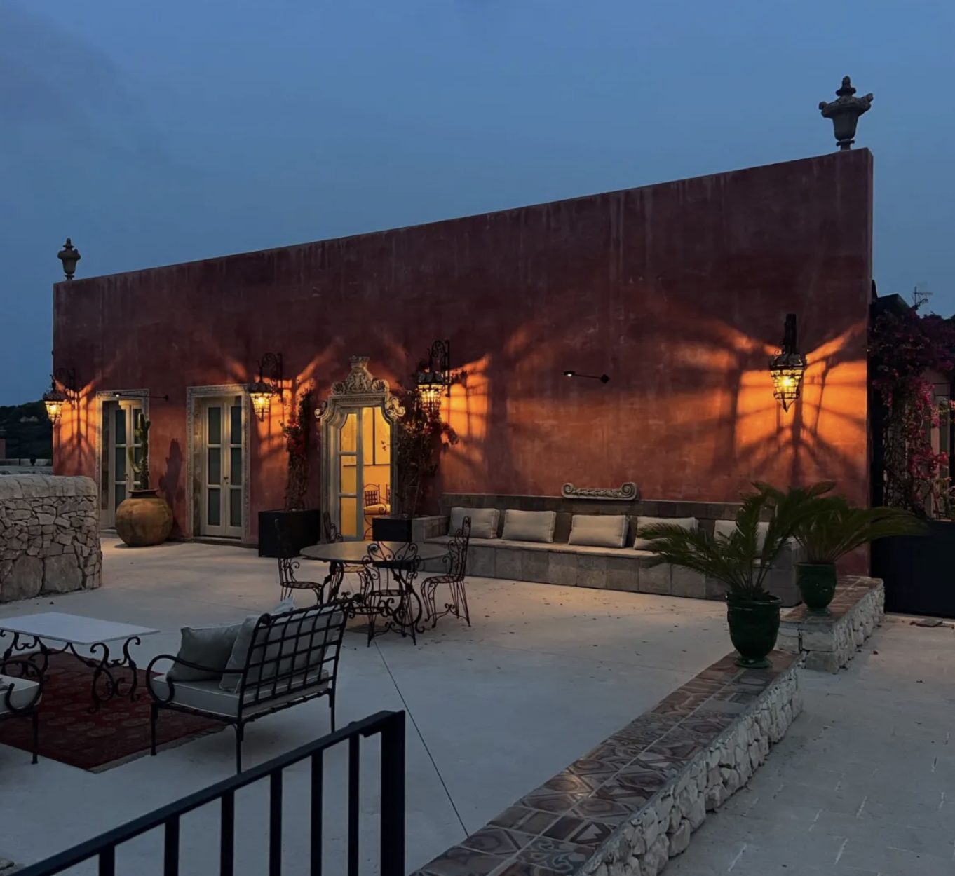 Luxury-Villa-Living-The-Filming-Villas-Villa-Ricci-Sicily-Italy2 Luxury-Villa-Living-The-Filming-Villas-Villa-Ricci-Sicily-Italy2