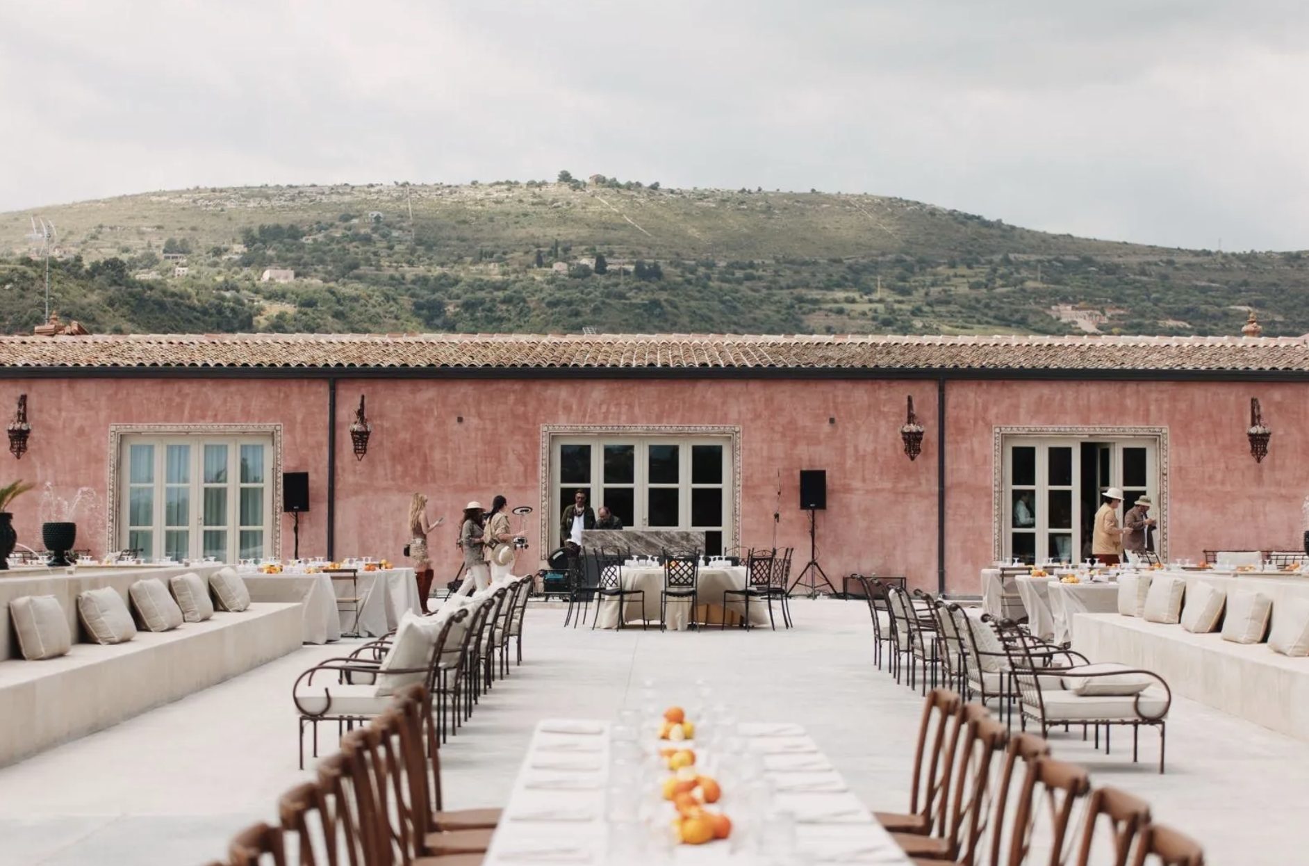 Luxury-Villa-Living-The-Filming-Villas-Villa-Ricci-Sicily-Italy8 Luxury-Villa-Living-The-Filming-Villas-Villa-Ricci-Sicily-Italy8