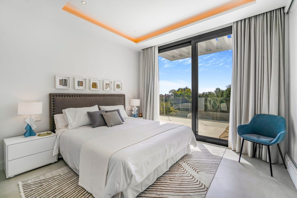 luxury-villa-living-villa-hunter-marbella-spain-12