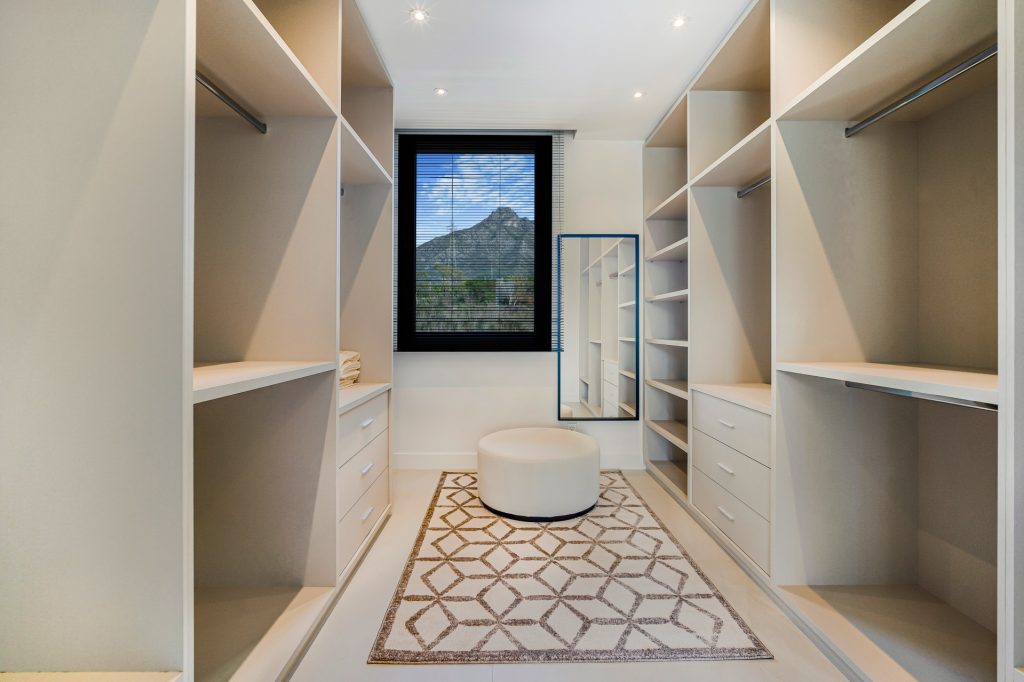 luxury-villa-living-villa-hunter-marbella-spain-13
