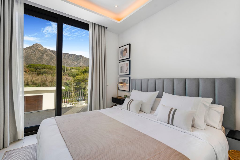 luxury-villa-living-villa-hunter-marbella-spain-15