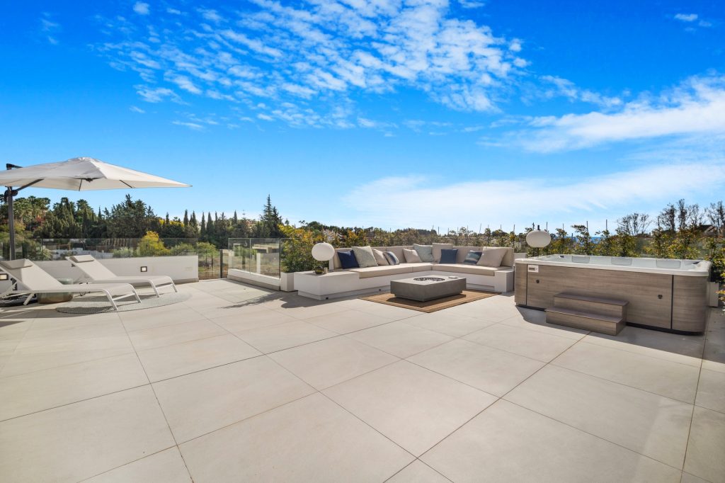 luxury-villa-living-villa-hunter-marbella-spain-22