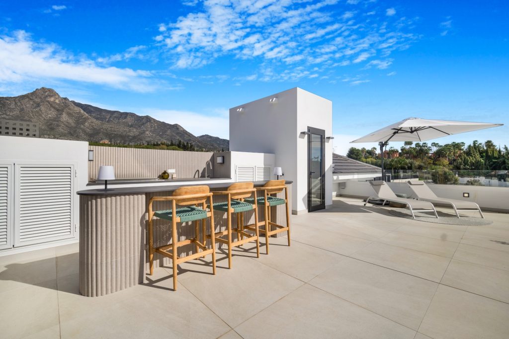 luxury-villa-living-villa-hunter-marbella-spain-23