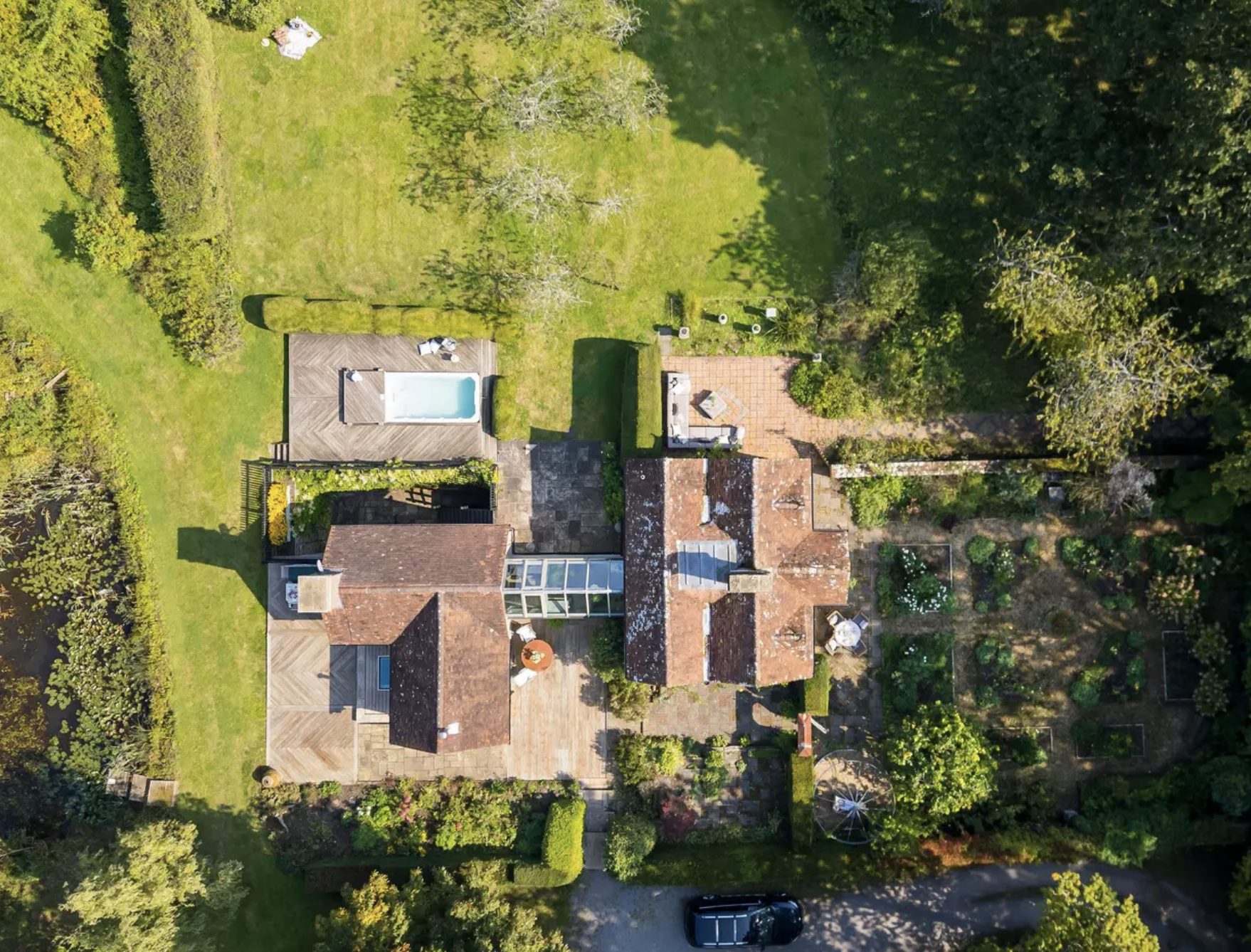 Luxury-Villa-Living-Foxlink-UK42