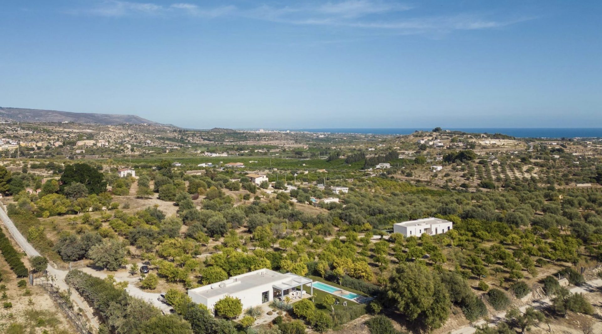 Luxury-Villa-Living-The-Filming-Villas-Villa-Lenci-Sicily-Italy27