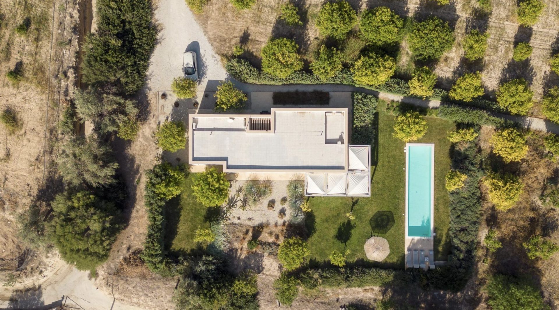 Luxury-Villa-Living-The-Filming-Villas-Villa-Lenci-Sicily-Italy28