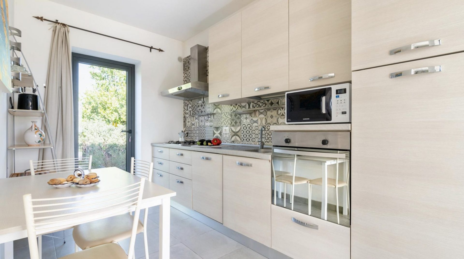 Luxury-Villa-Living-The-Filming-Villas-Villa-Lenci-Sicily-Italy8