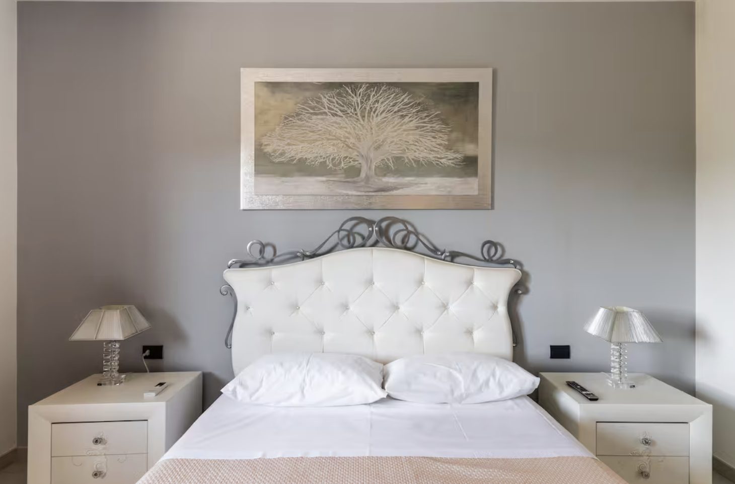 Luxury-Villa-Living-The-Filming-Villas-Villa-Monaco-Sicily-Italy26