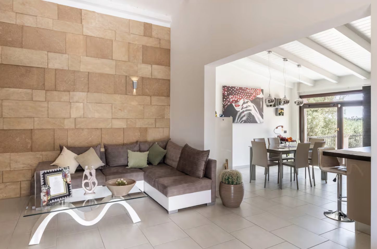 Luxury-Villa-Living-The-Filming-Villas-Villa-Monaco-Sicily-Italy4